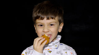 Feeding Kids Processed Foods Is Making Them Stupider